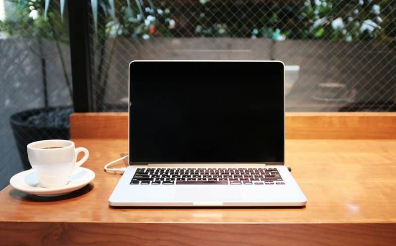 Affiliate marketing passive income for beginners — Via She Dreams All Day